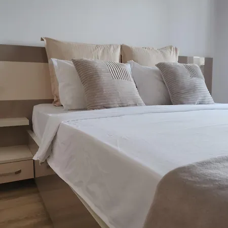 Appartement Coffee Cu 2 *